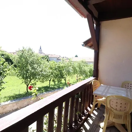 Maison Au Calme Avec Piscine Privee, Jardin Clos, Activites Nature Et Sites Touristiques A Proximite - Fr-1-742-327 Tatil Evi Saint-Santin-de-Maurs